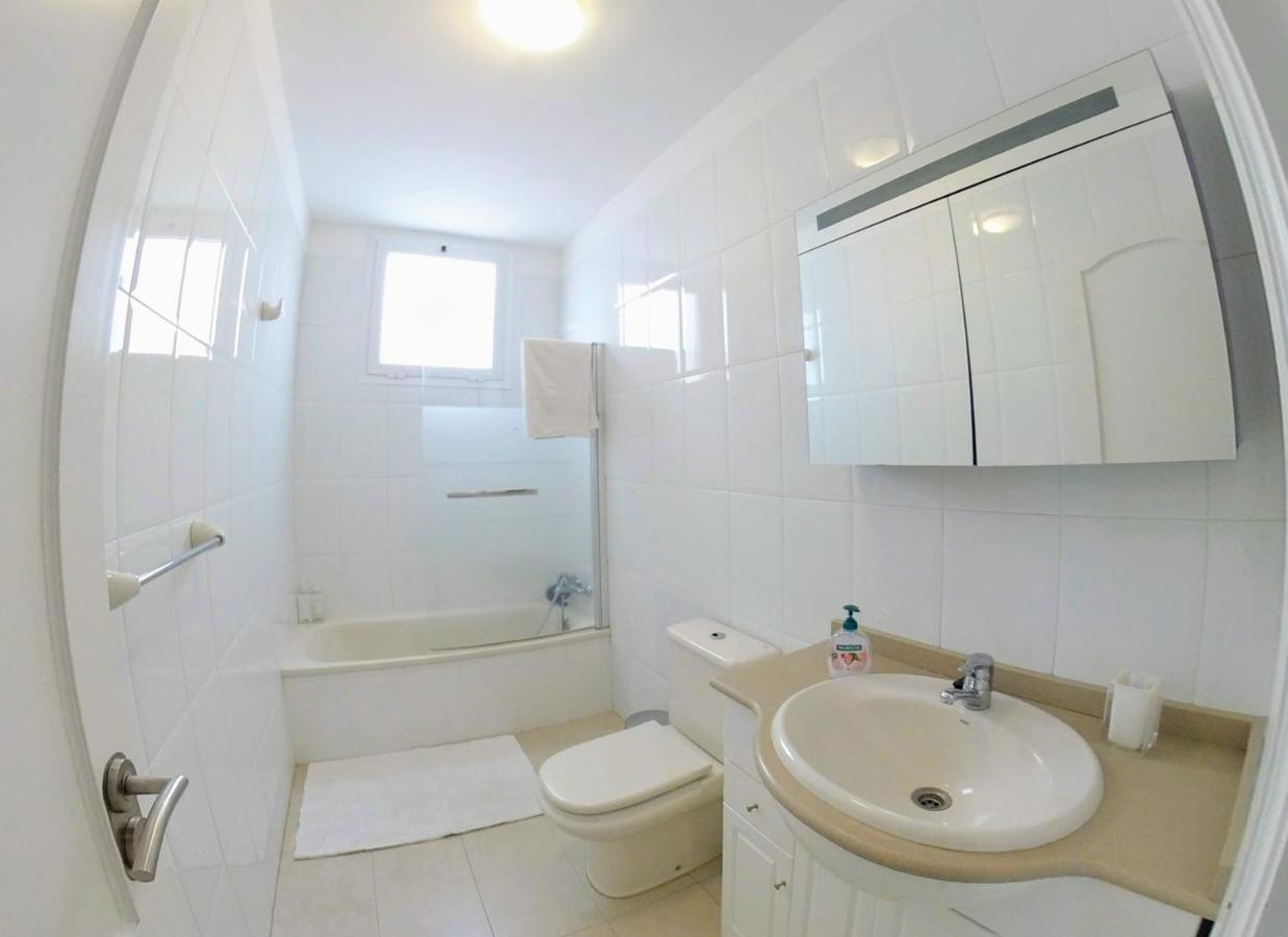 Facing The Ocean - Full Appt With 2 Double Bedroom Tabaiba Kültér fotó